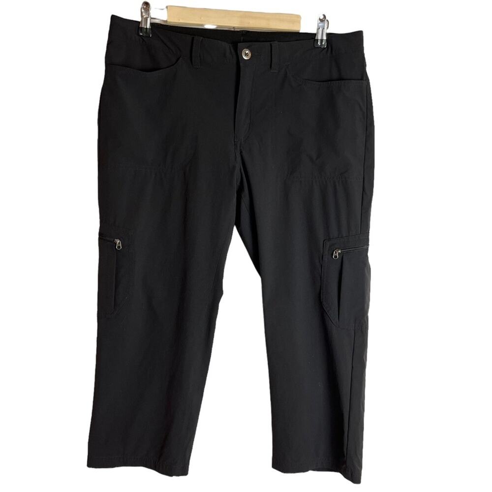 Patagonia Black Capri Pants 12